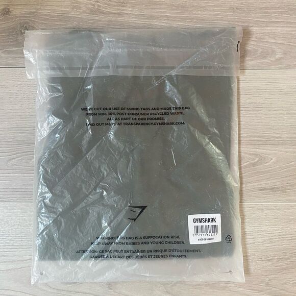 GYMSHARK ESSENTIAL OVERSIZED T-SHIRT MENS GREEN NWT IN PACKAGING - Picture 4 of 5